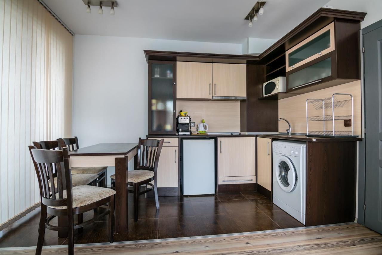 Cozy One-Bedroom Apartment In Night Breeze Burgas City Eksteriør billede